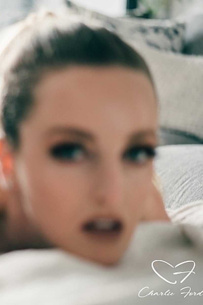 The Edge - Screenshot 1 of 4 - Bondage