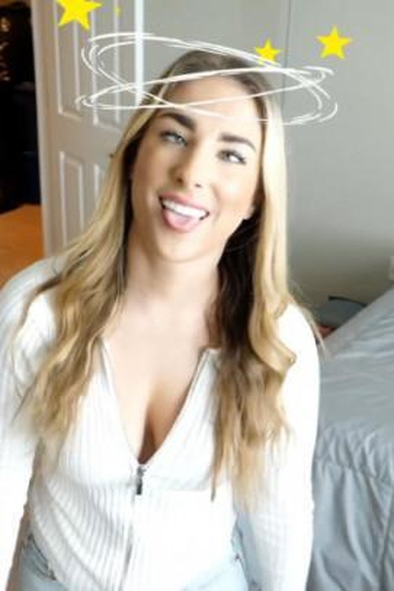 An Odd Request HD - Screenshot 1 of 4 - Clothed Sex