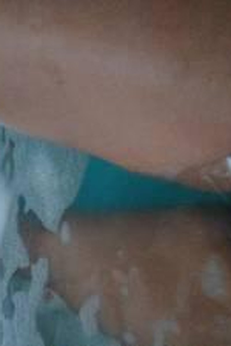 Me Bathing - Screenshot 1 of 4 - 20-23 Years Old