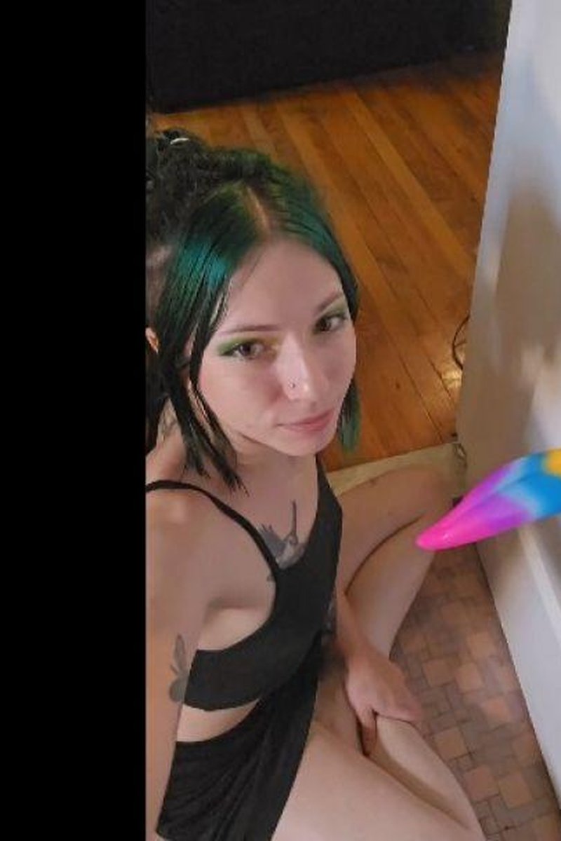 Adoorable - Screenshot 1 of 4 - Babes