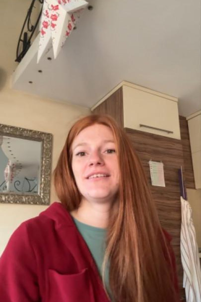 First Vocal Lesson - Screenshot 1 of 4 - Long Hair