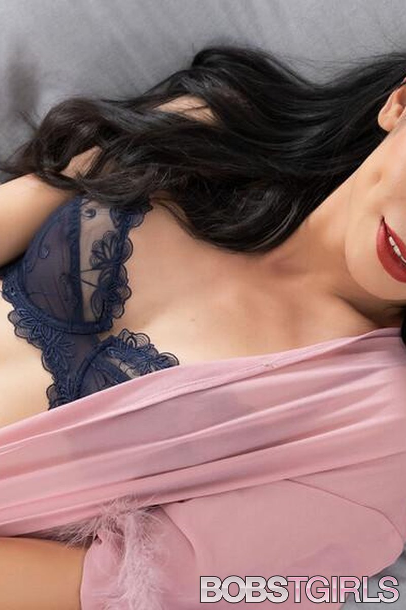 TP-bobstgirls-simply-lee