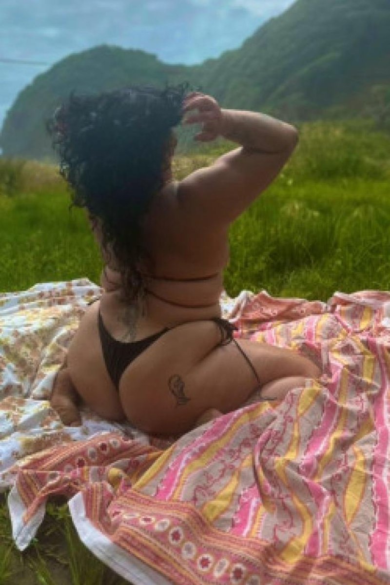 Backshots - Screenshot 1 of 4 - Ass Fetish