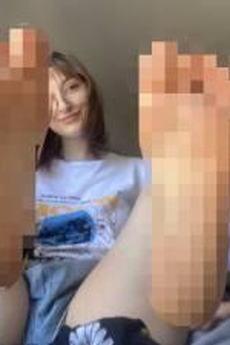 Pay 2 Uncensor! - Screenshot 1 of 4 - 20-23 Years Old