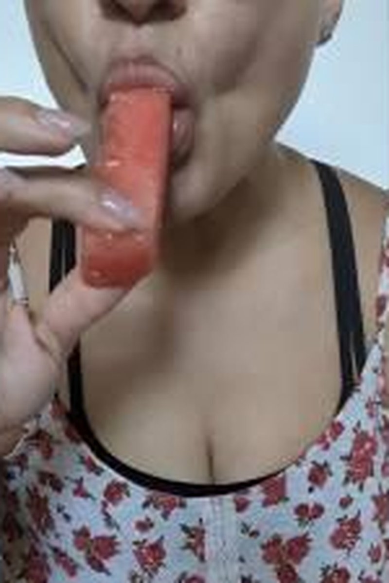 Mmmelon ASMR - Screenshot 1 of 4 - Food