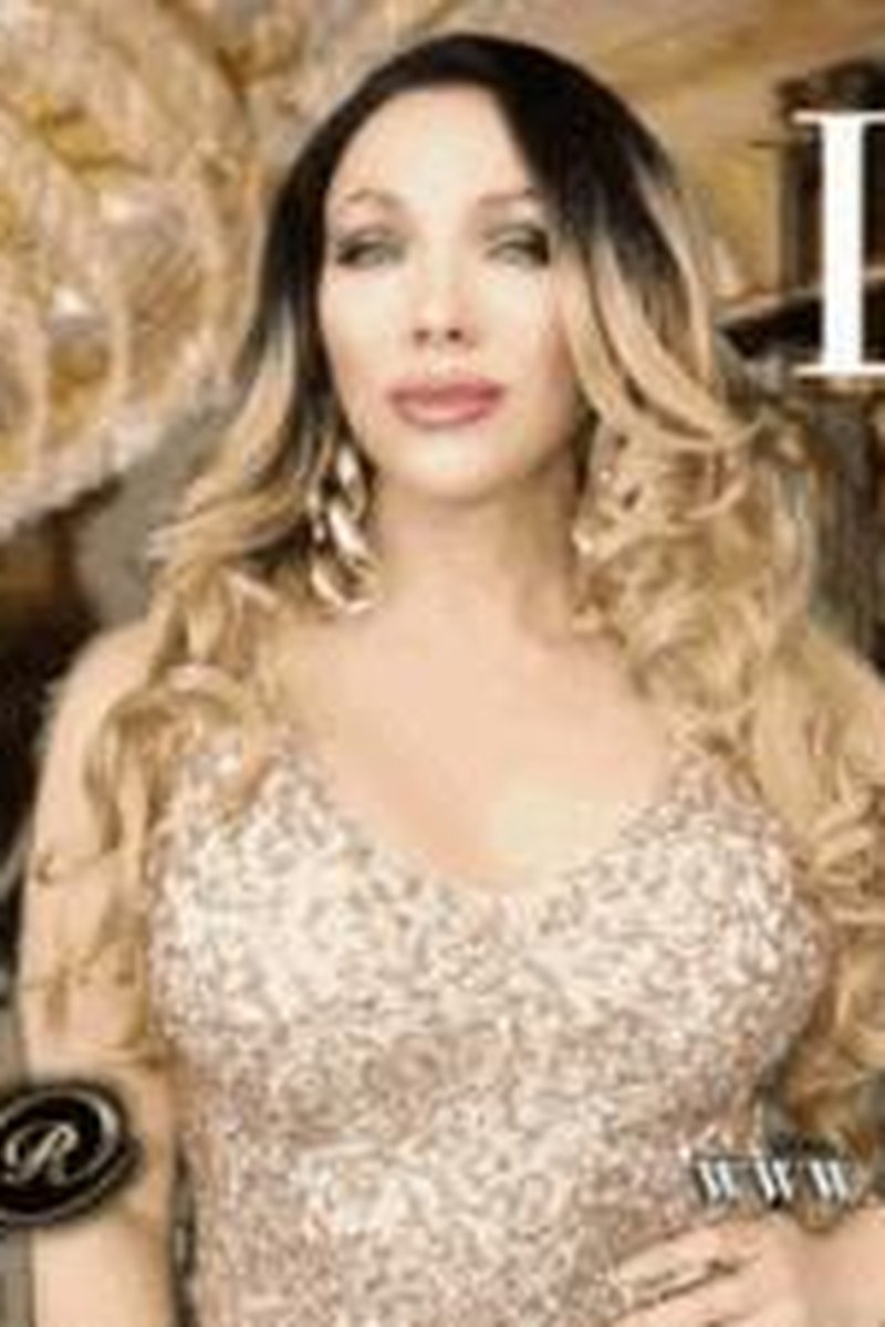 Lavish - Screenshot 1 of 4 - Big Tits