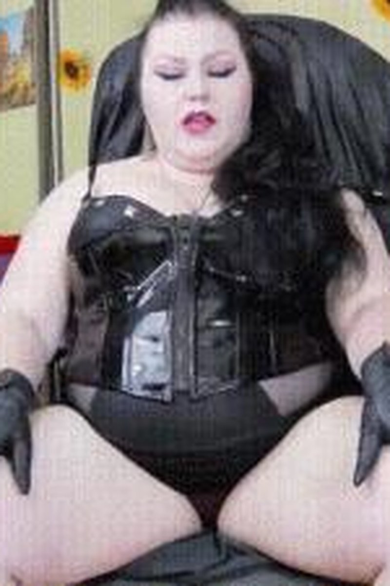 Corner Time - Screenshot 1 of 4 - BDSM