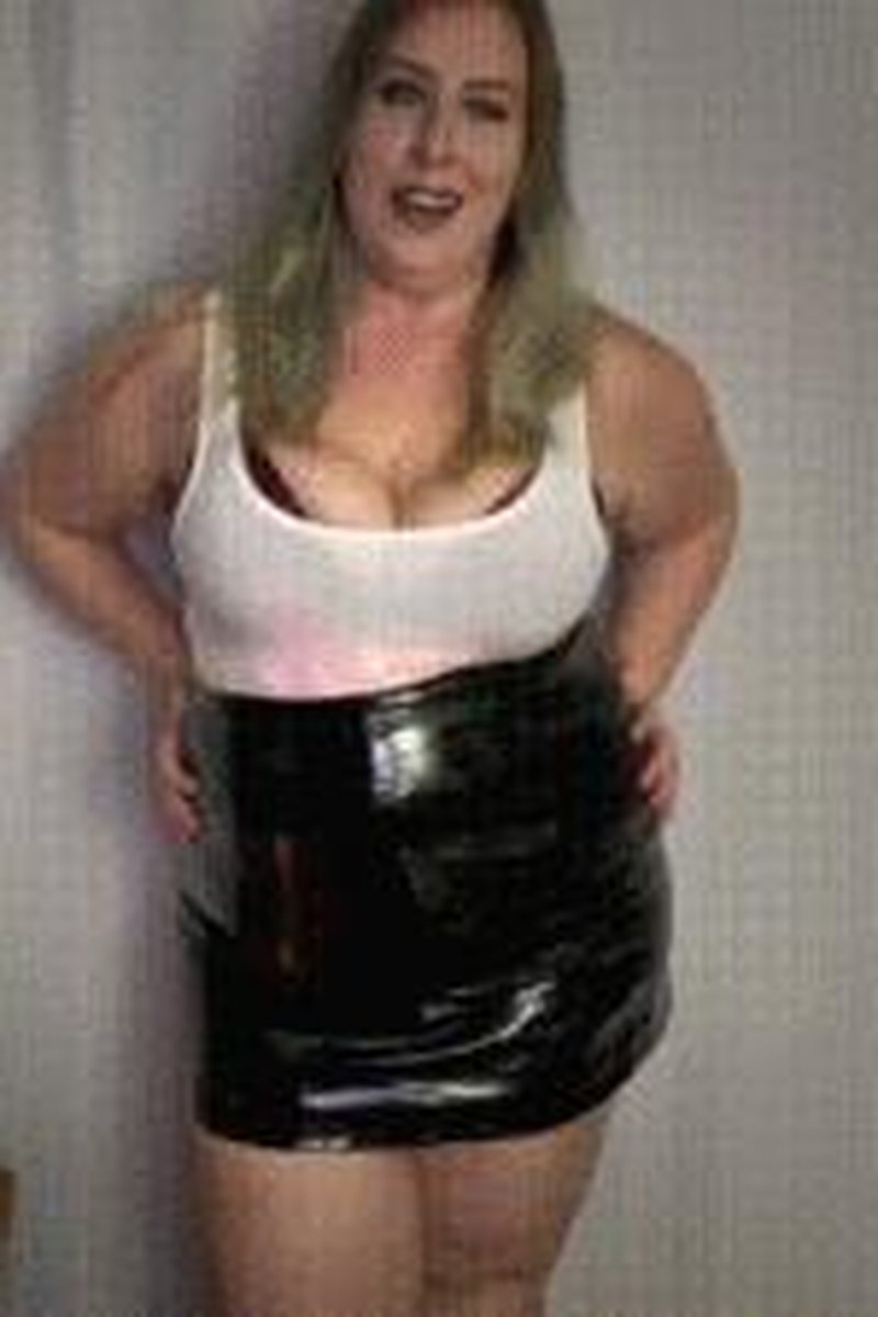 Less Than Human SPH - Screenshot 1 of 4 - BBW