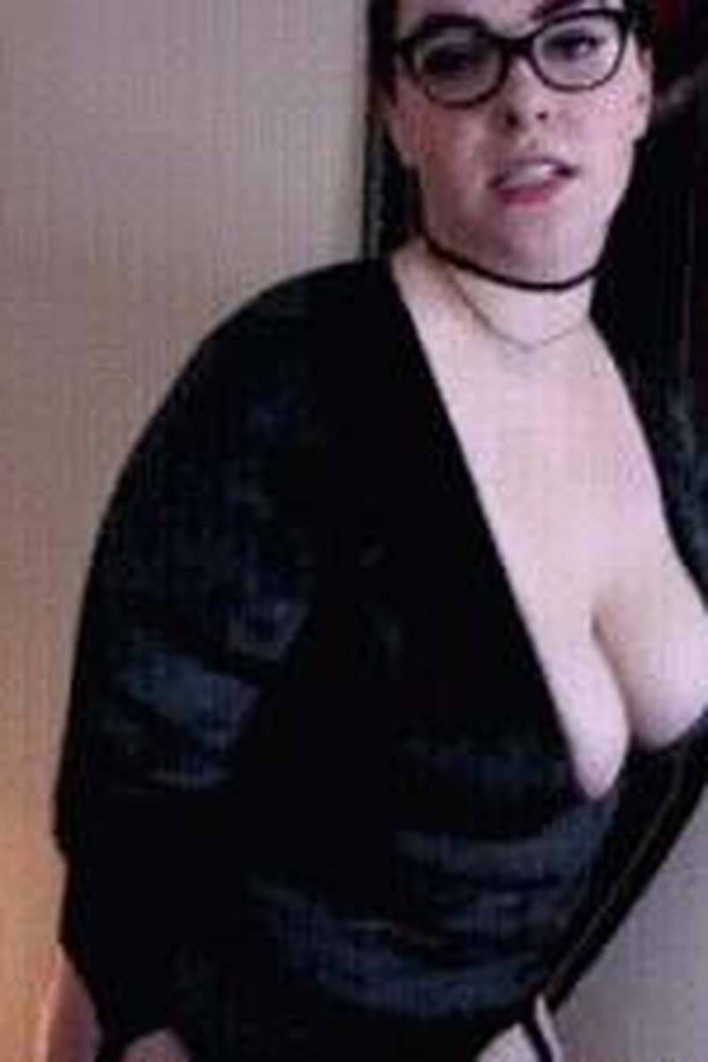 Ballbusting Nightmare - Screenshot 1 of 4 - Cock And Ball Torture