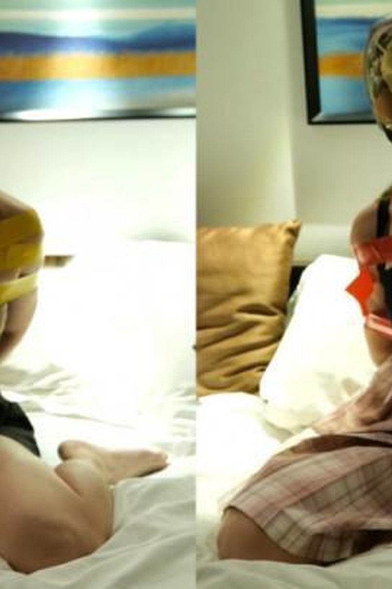 Xiaomeng And Xiaoyu Breathplay Contest - Screenshot 1 of 4 - Asphyxiation