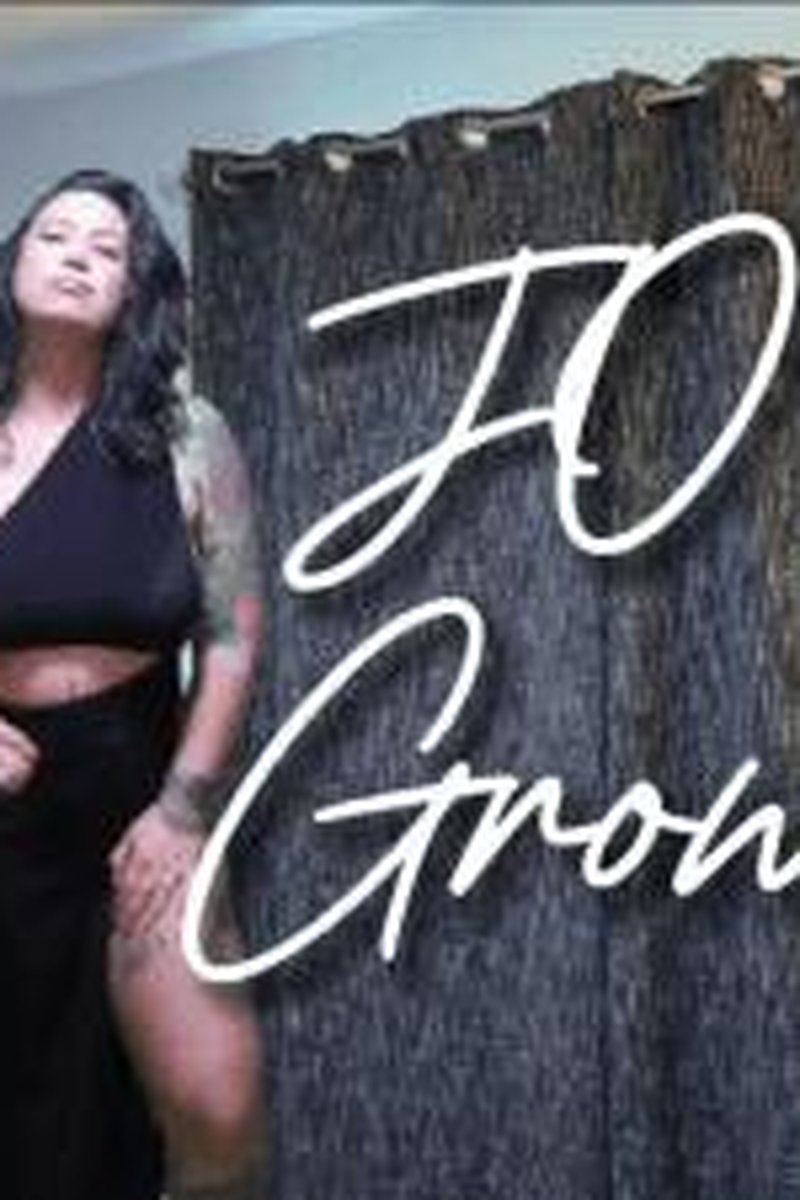 JOI Growth - Screenshot 1 of 4 - Clothes Destruction
