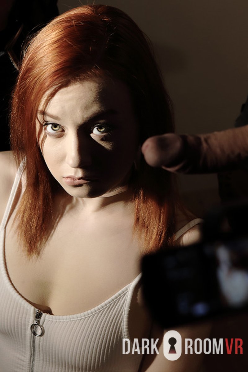 Her First Casting Call - Screenshot 1 of 4 - Blowjob