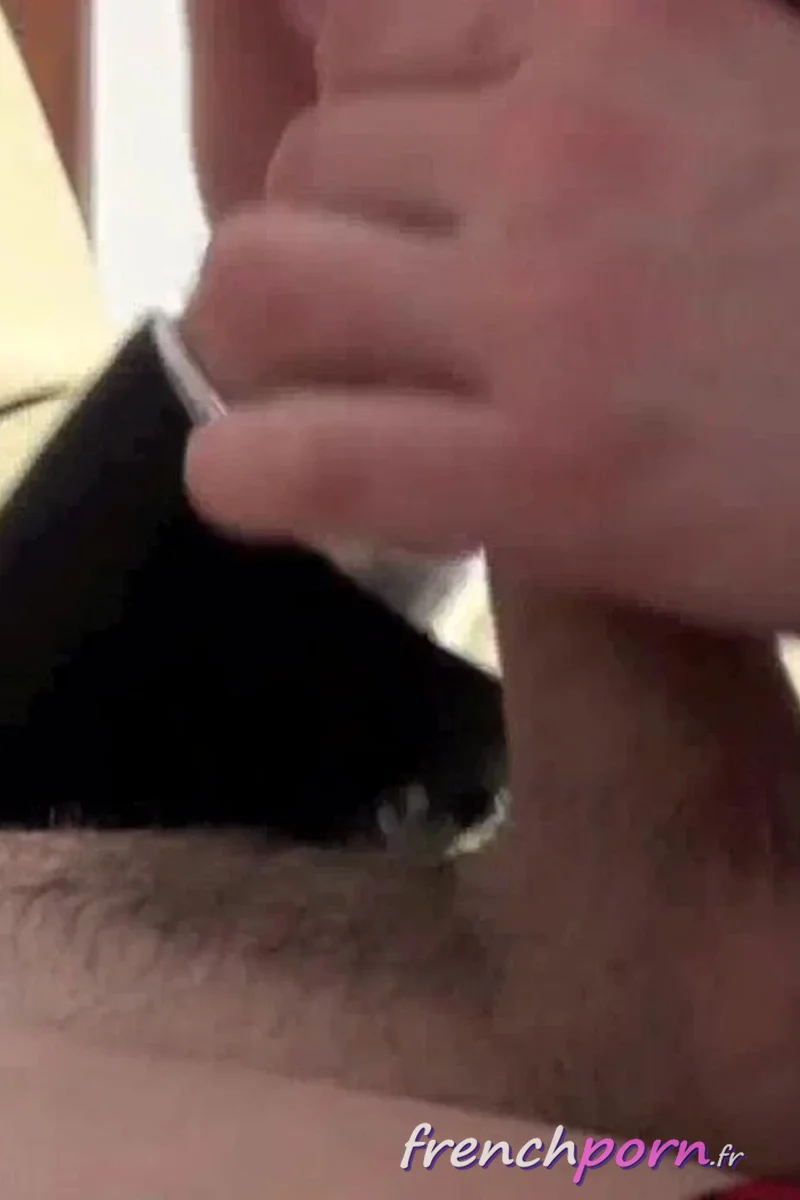 TP-frenchporn-slut-french-twink-fucked-by-sportive-muscl-eboy