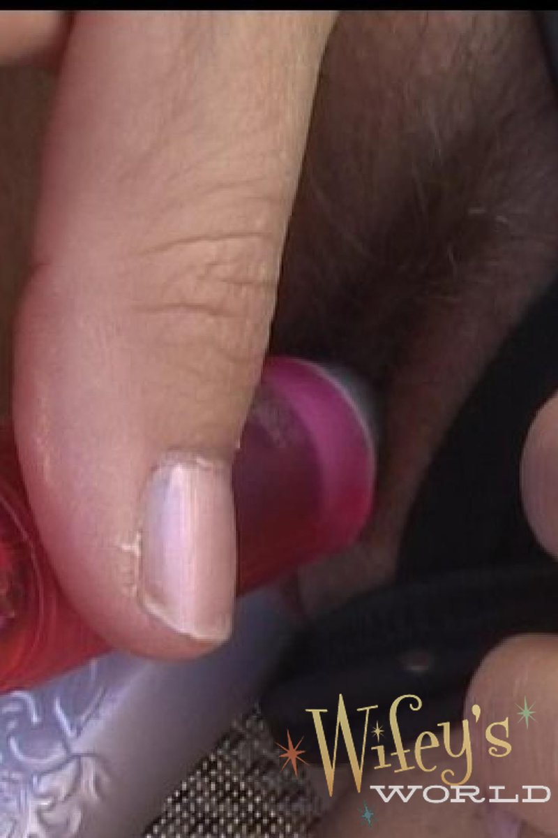 Pool Boy - Screenshot 1 of 4 - Cum On Tits
