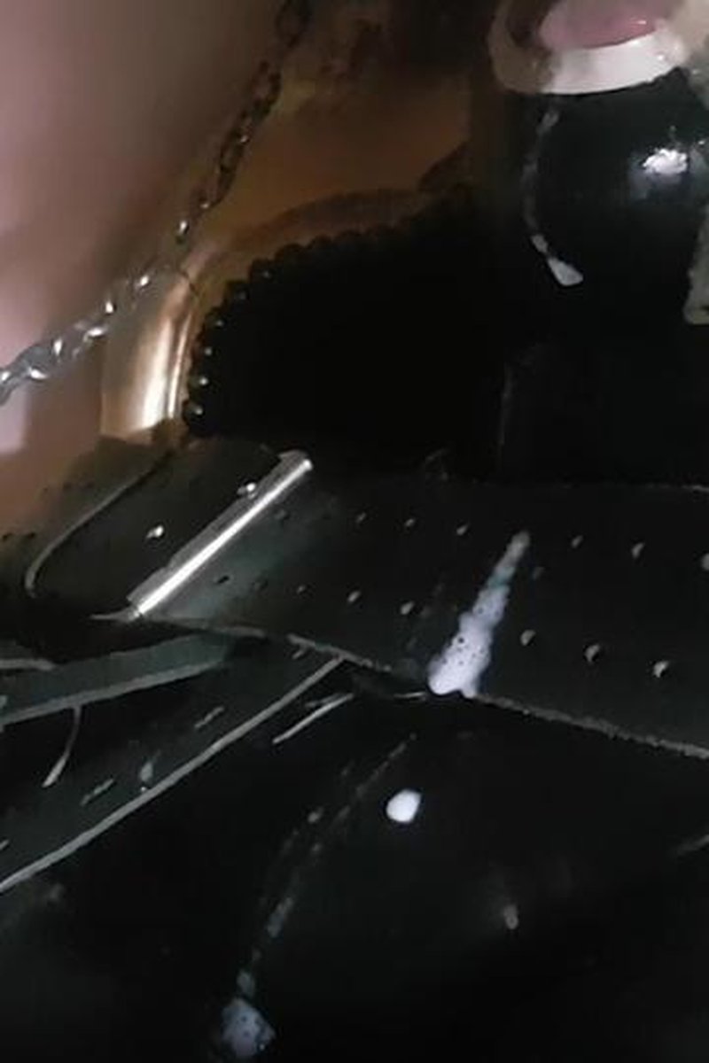 Cumbucket - Screenshot 1 of 4 - BDSM