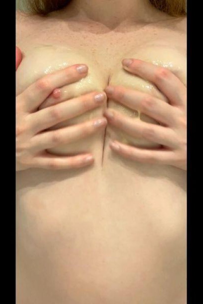 I Love Milk On My Boobs - Screenshot 1 of 4 - Boobsfetish
