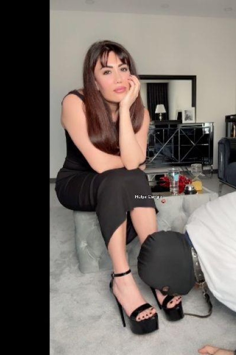 Collared Slave | Training - Screenshot 1 of 4 - Femdom