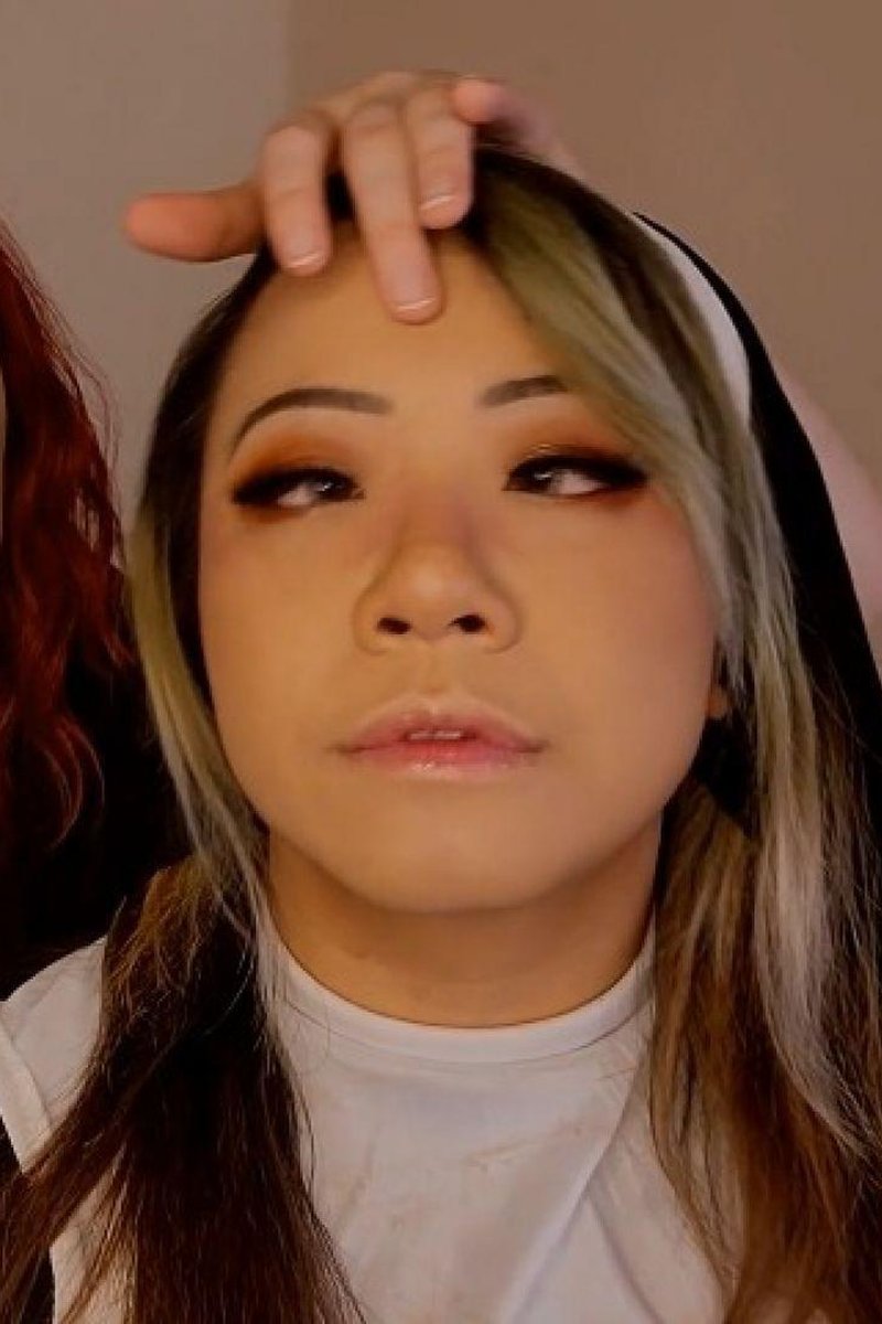 Worship Corruption - Screenshot 1 of 4 - Femdom