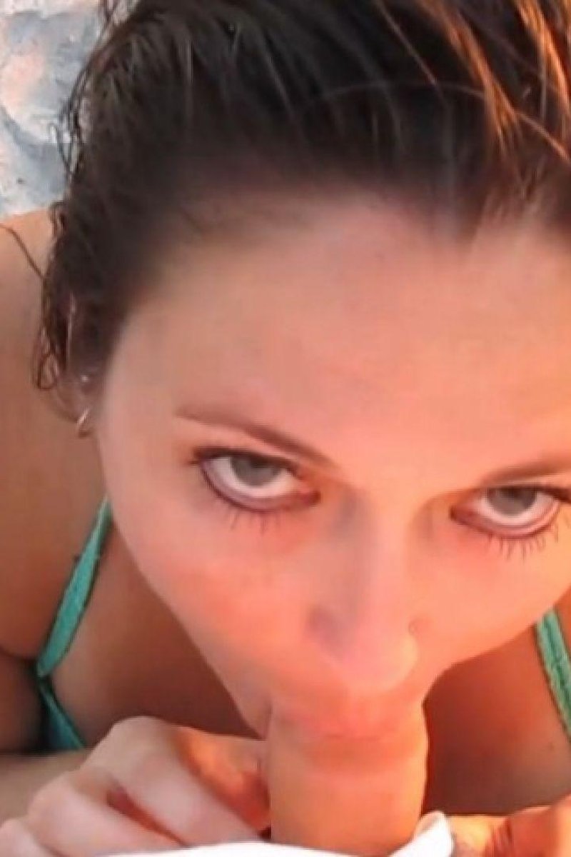 Quick Beach BJ - Screenshot 1 of 4 - Amateur