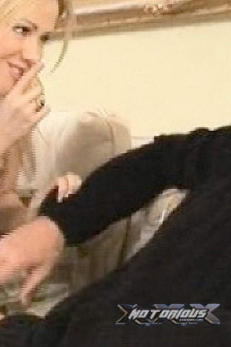  Stacey Is A Ratchet Babysitter That Pleases Everyone - Screenshot 1 of 4 - Blond Hair