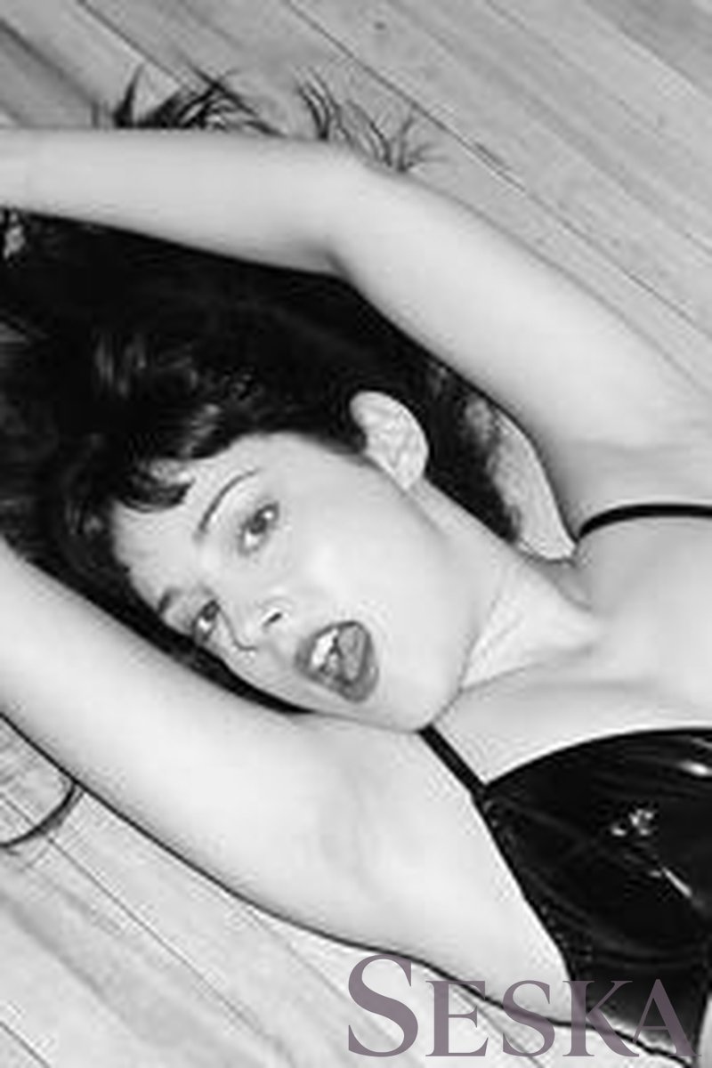 Hot PVC - Screenshot 1 of 4 - Seska