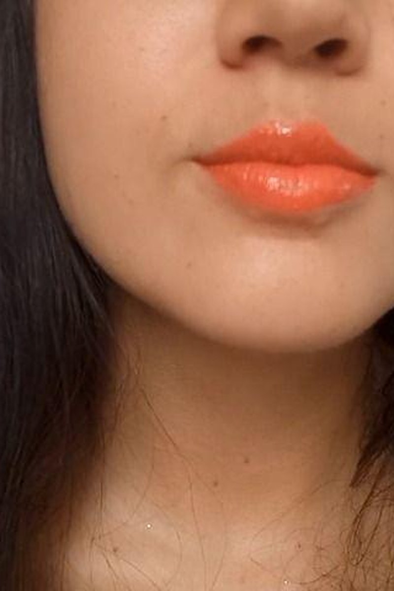 Red Lips - Screenshot 1 of 4 - Makeup