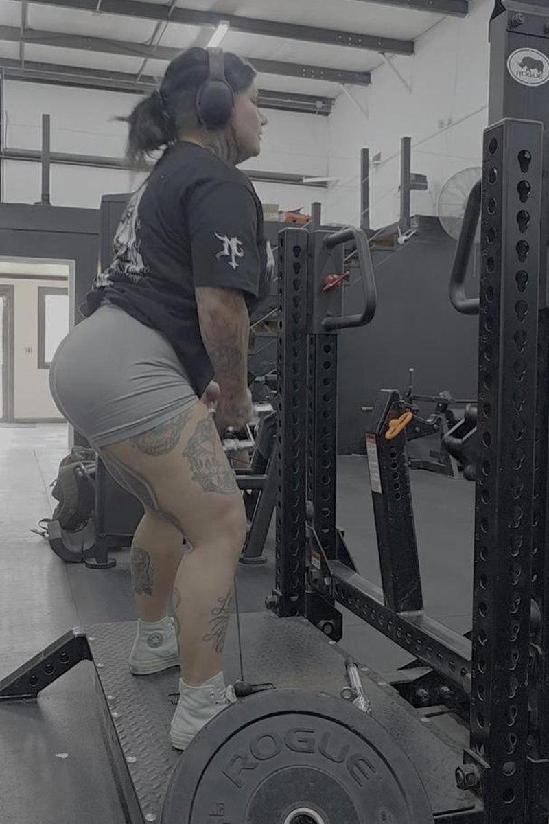 Squat Day - Screenshot 1 of 4 - Health And Fitness