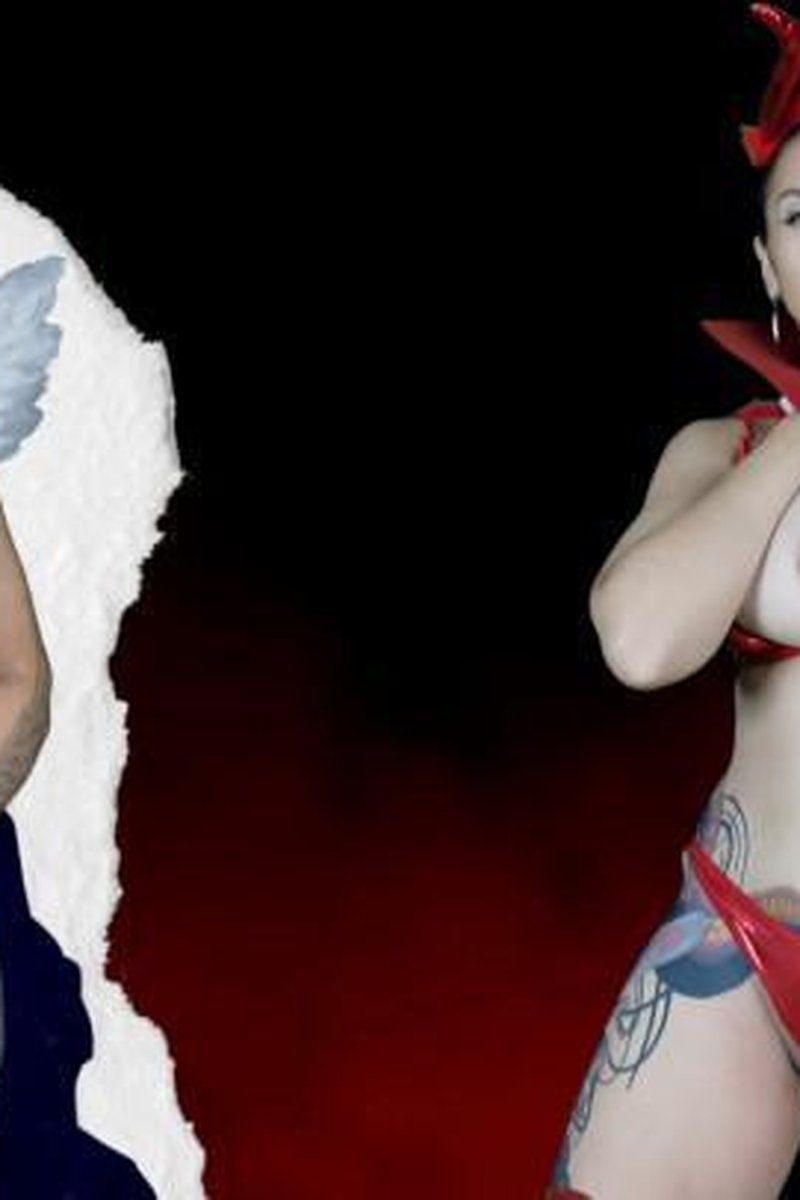 Angelically Sinful - Screenshot 1 of 4 - Costume