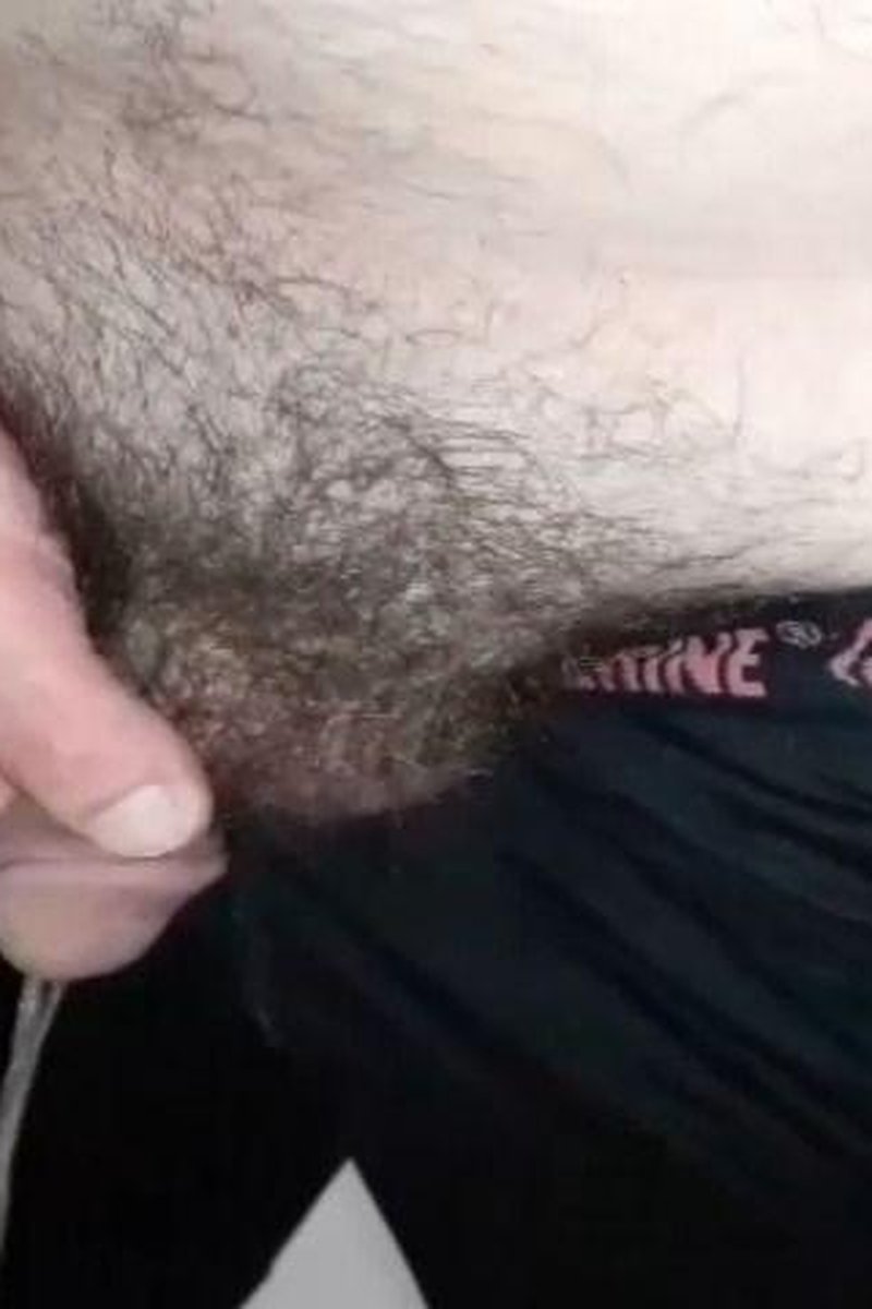 Bedtime Piss - Screenshot 1 of 4 - Bathroom