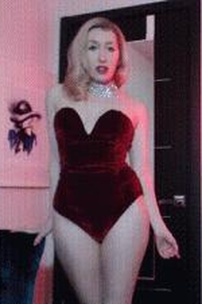 Why You Pay - Screenshot 1 of 4 - Blonde Hair (Female)