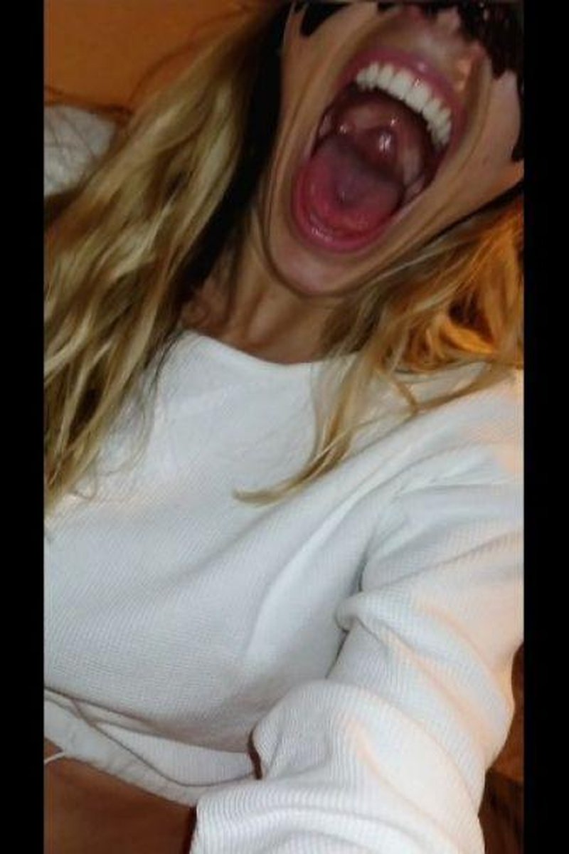 Huge Yawns Compilation - Screenshot 1 of 4 - Bad Breath