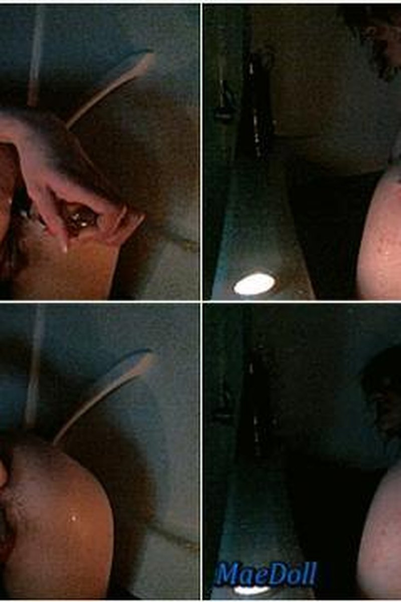 Bath Time Butt Fuck - Screenshot 1 of 4 - Anal