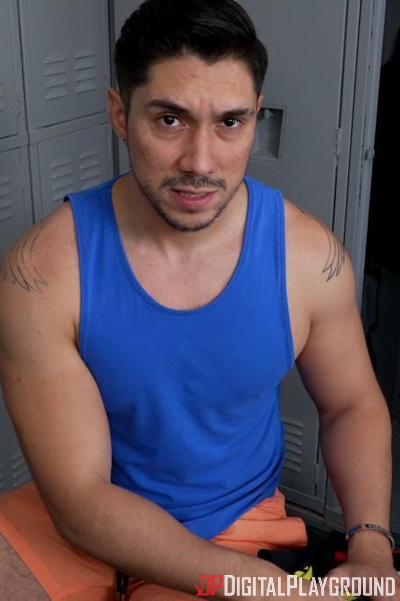 Gym Butt Plug Hack - Screenshot 1 of 4 - All Sex