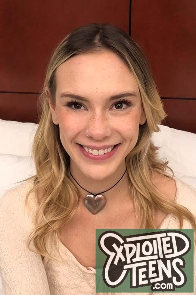 Dylan - Screenshot 1 of 4 - Creampie