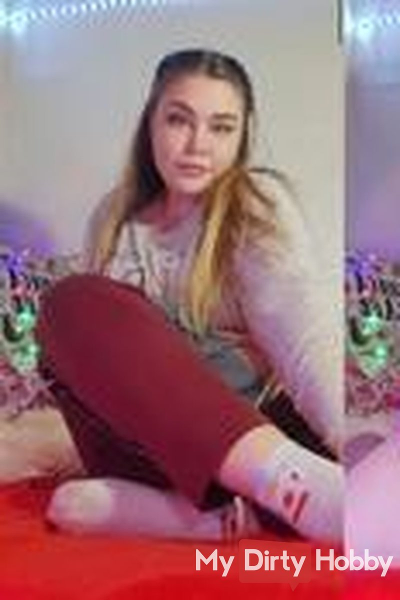 Showed Ass - Screenshot 1 of 4 - Helly Hiswed