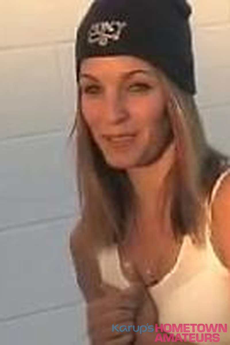 Skyler - Screenshot 1 of 4 - Skyler 3274