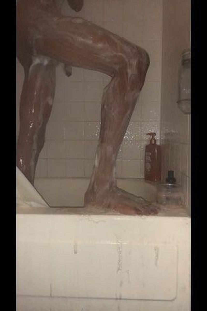 Squeaky Clean - Screenshot 1 of 4 - BBC