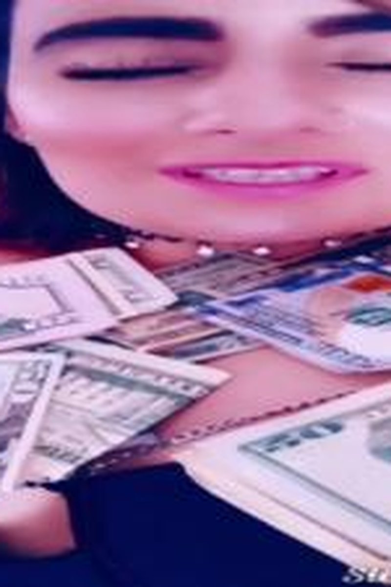 Paypig Reprogramming - Screenshot 1 of 4 - Bitch