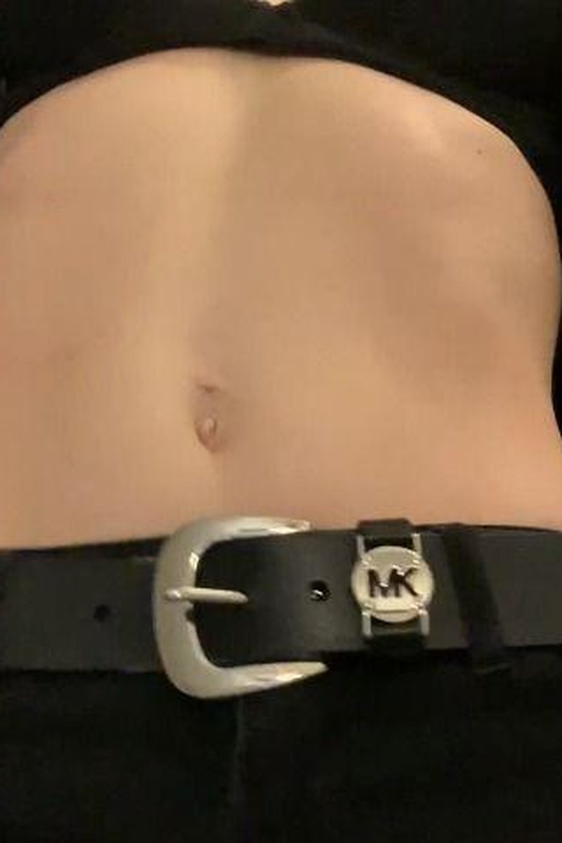 Belly Squirming - Screenshot 1 of 4 - Belly Fetish