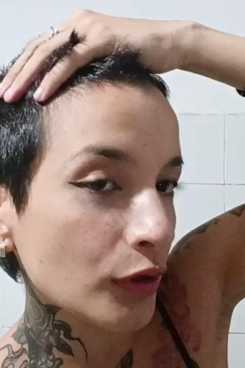 Pixie Cutt - Screenshot 1 of 4 - Brown Hair