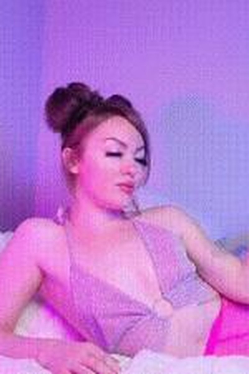 Cocksucker Training Task - Screenshot 1 of 4 - Bisexual