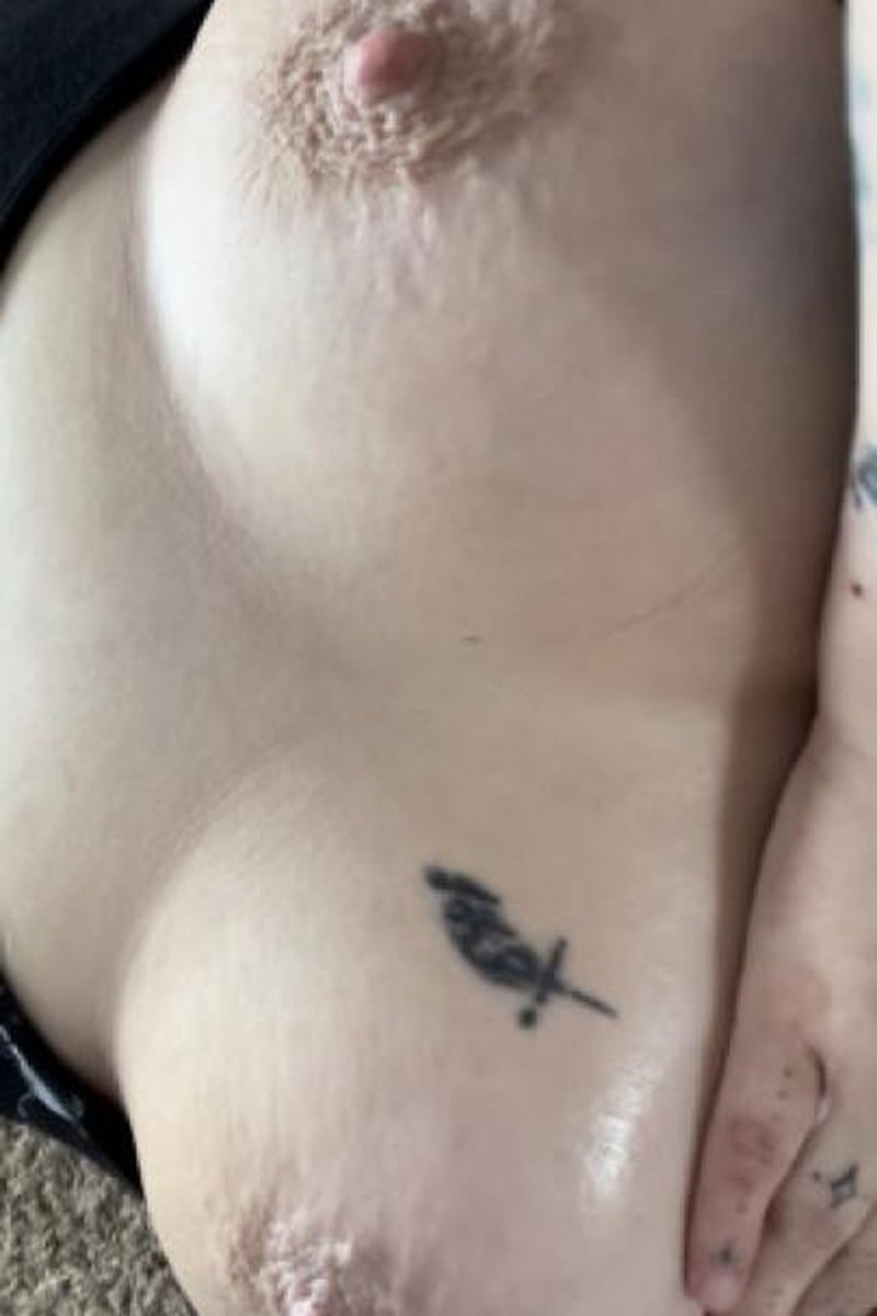 Lotion Session - Screenshot 1 of 4 - Ass Fetish