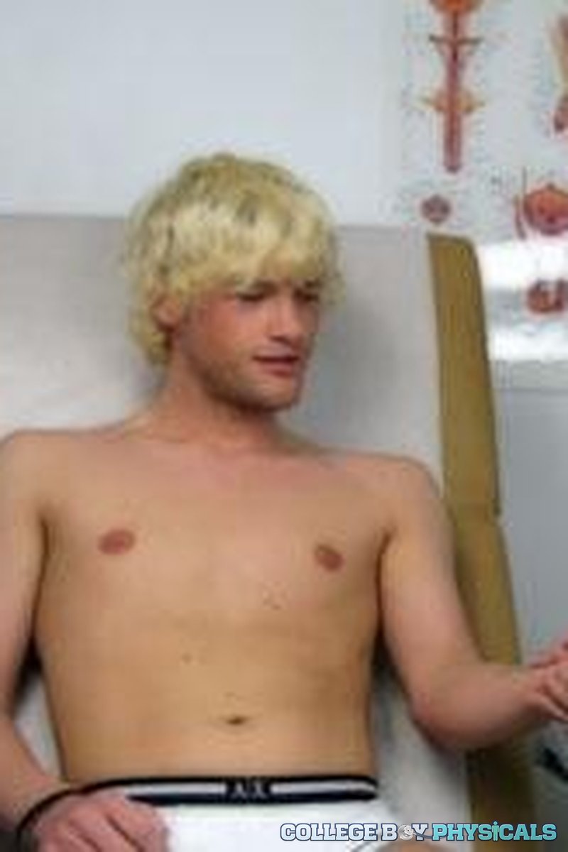 Zack's Back! - Screenshot 1 of 4 - Gay