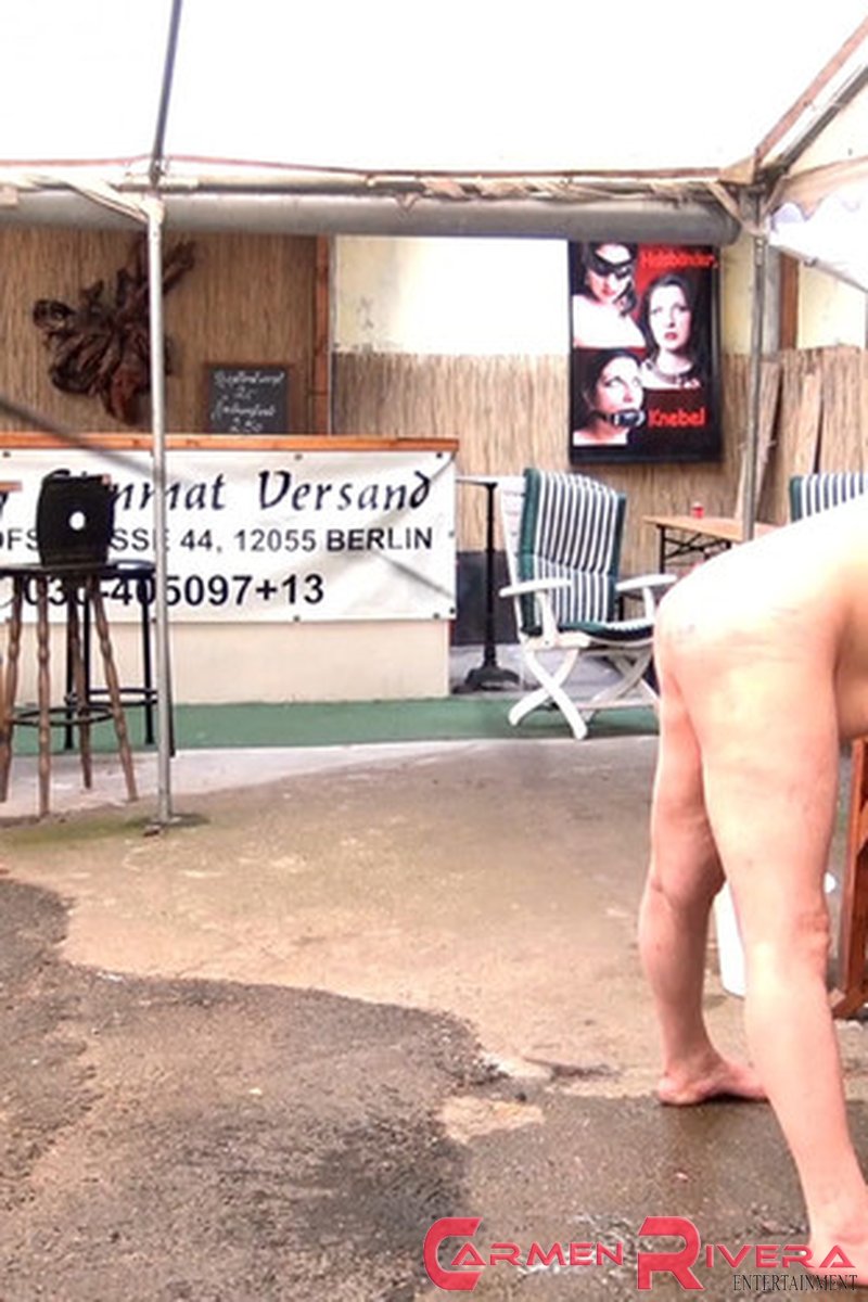 Slave on Fire: Chapter One - Screenshot 1 of 4 - All Sex