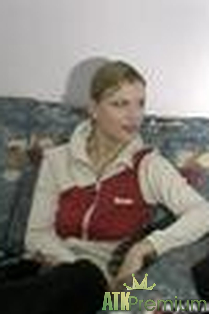 Marcela - Interview - Screenshot 1 of 4 - Marcela Mar007