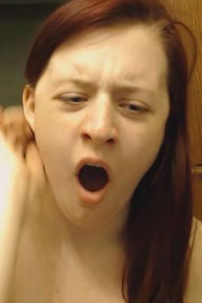 Yawning - Screenshot 1 of 4 - Amateur
