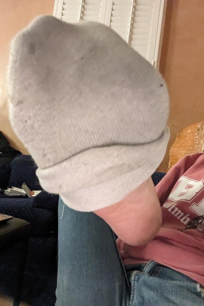Sock Striptease - Screenshot 1 of 4 - Foot Fetish