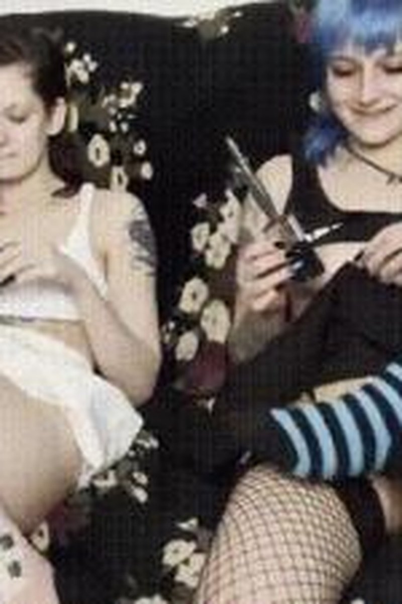 Odd Insertions 8 - Screenshot 1 of 4 - European