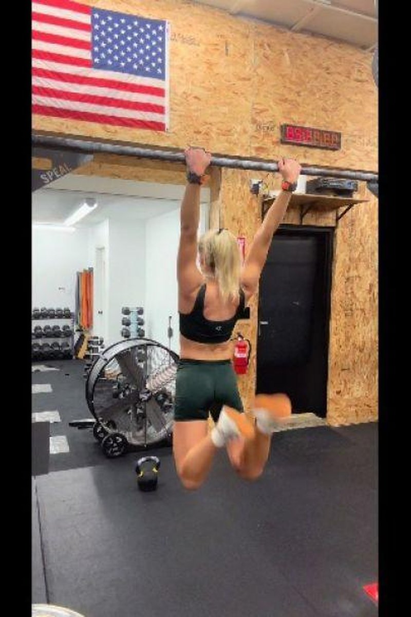Workout With Keeks 5 - Screenshot 1 of 4 - Gym