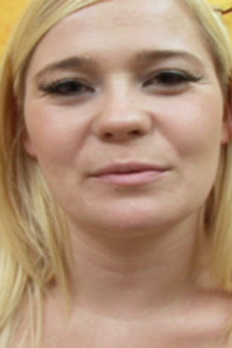 Sarah Ryder - Screenshot 1 of 4 - Blond Hair